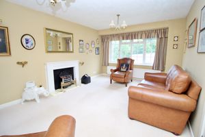 Living Room- click for photo gallery